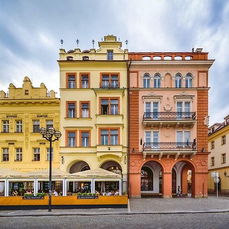Modern Family Apt. With Central Square Entrance Hradec Králové 외부 사진