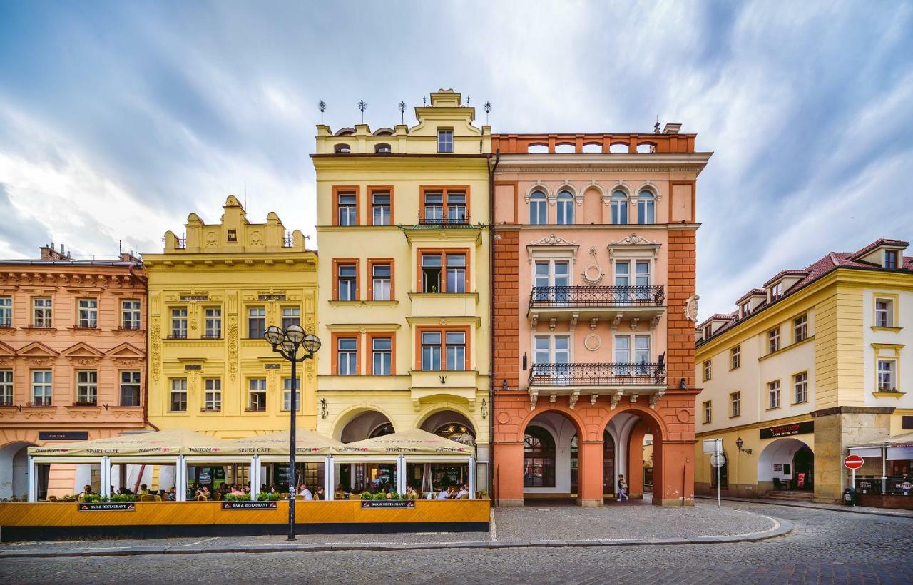 Modern Family Apt. With Central Square Entrance Hradec Králové 외부 사진